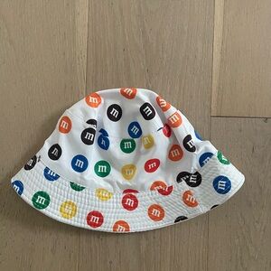 M and Ms bucket hat